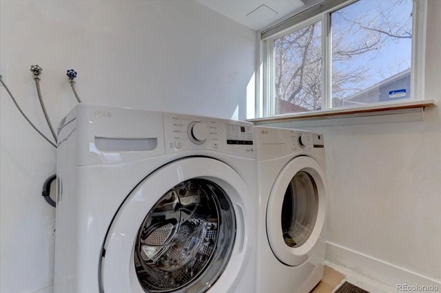 986 S Cole Drive, Lakewood, CO 80228