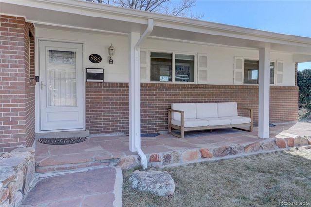 986 S Cole Drive, Lakewood, CO 80228