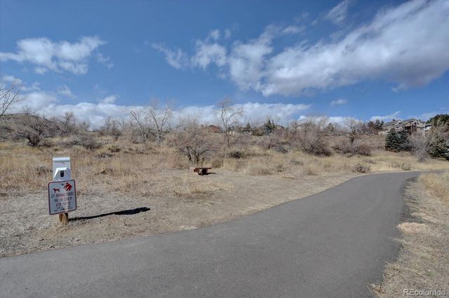 986 S Cole Drive, Lakewood, CO 80228