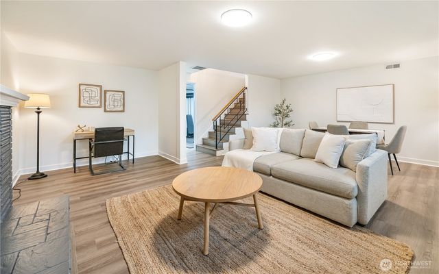 8802 Del Campo Drive, Everett, WA 98208