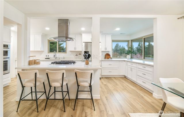 8802 Del Campo Drive, Everett, WA 98208