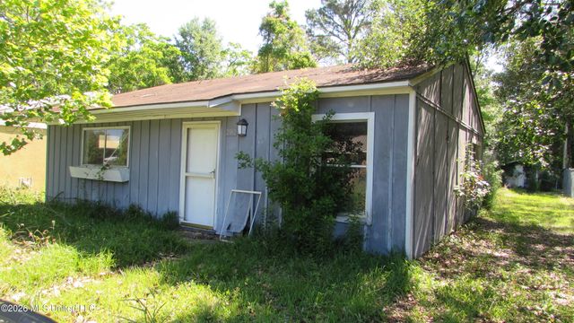 2012 43rd Avenue, Gulfport, MS 39501