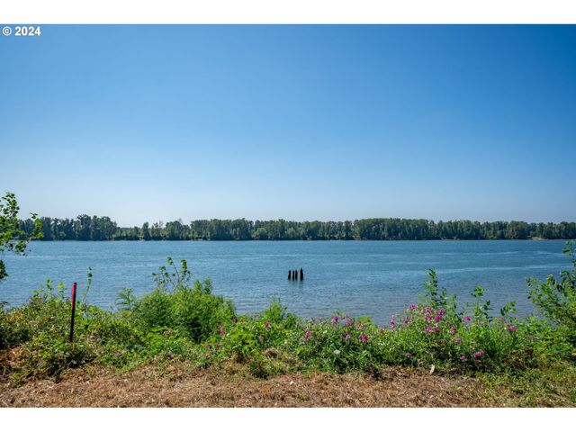16881 Se EVERGREEN Hwy, Vancouver, WA 98683