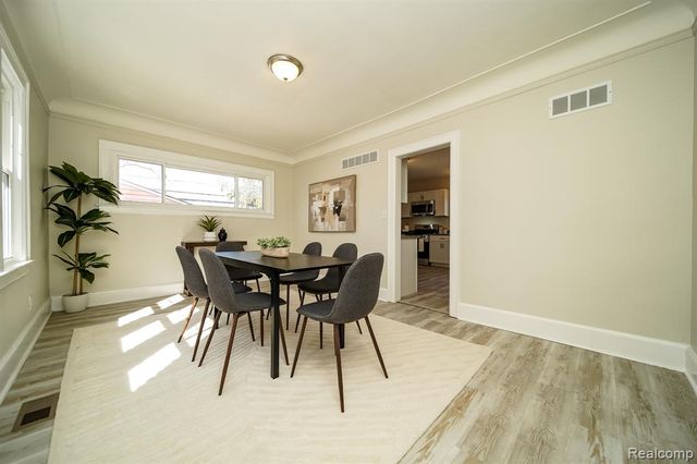 11399 Seminole, Redford, MI 48239