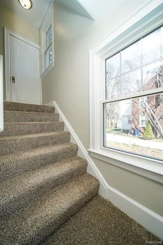 11399 Seminole, Redford, MI 48239