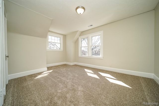 11399 Seminole, Redford, MI 48239