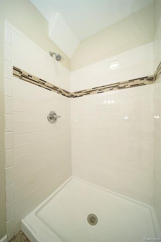 11399 Seminole, Redford, MI 48239