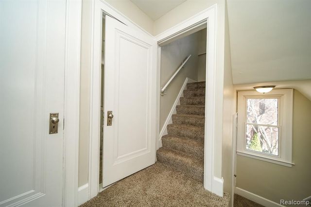 11399 Seminole, Redford, MI 48239