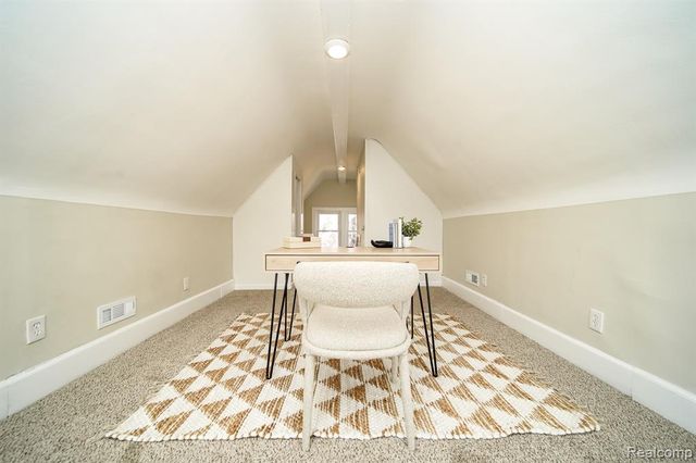 11399 Seminole, Redford, MI 48239