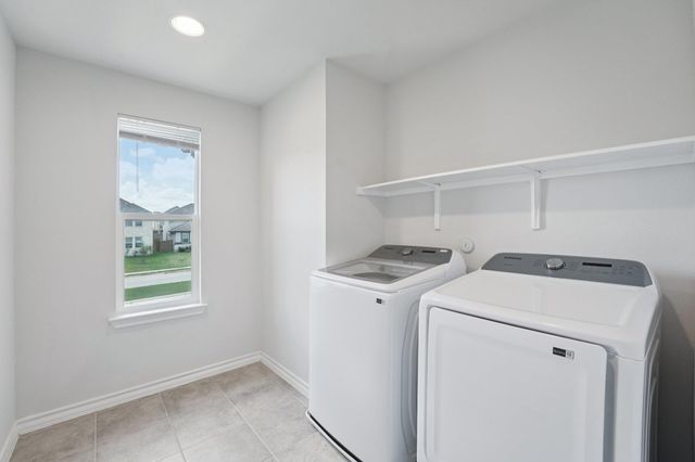 764 Long Run, Liberty Hill, TX 78642