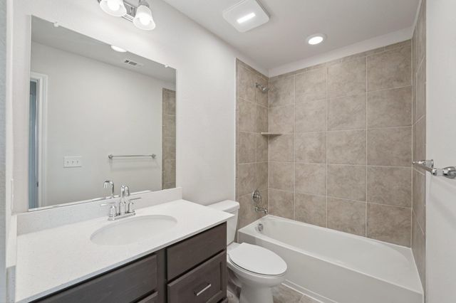 764 Long Run, Liberty Hill, TX 78642