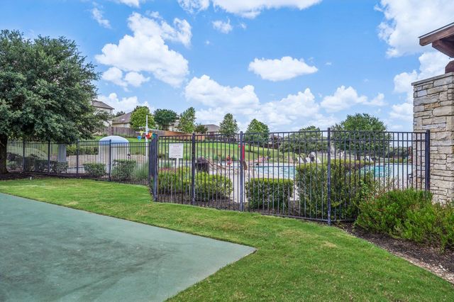 764 Long Run, Liberty Hill, TX 78642