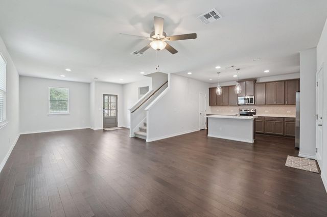764 Long Run, Liberty Hill, TX 78642