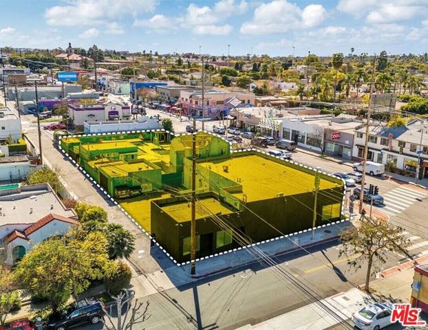 2600 S Robertson Boulevard, Los Angeles, CA 90034