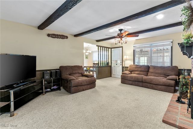 123 Woodcrest Court, Elyria, OH 44035