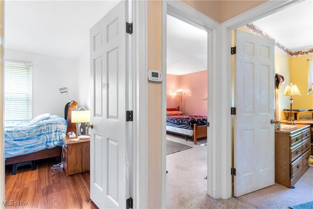 123 Woodcrest Court, Elyria, OH 44035