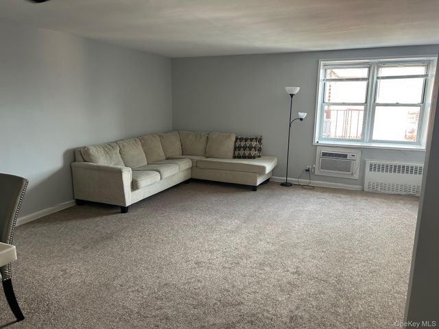 4 Sadore Lane 7M, Yonkers, NY 10710