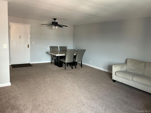4 Sadore Lane 7M, Yonkers, NY 10710