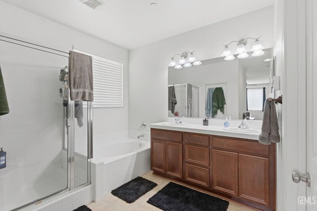 9419 Ceres Street, Bakersfield, CA 93306