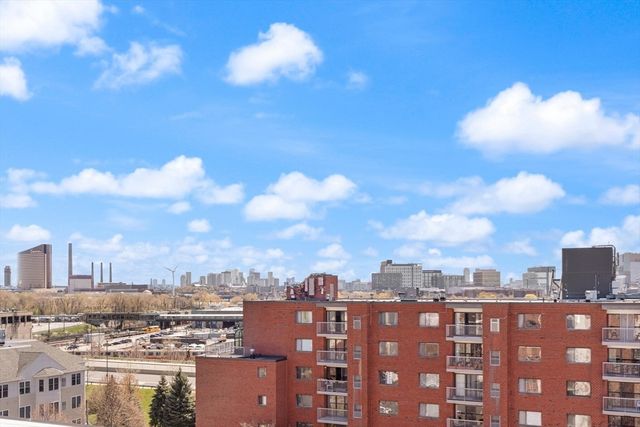 22 Ninth 107, Medford, MA 02155