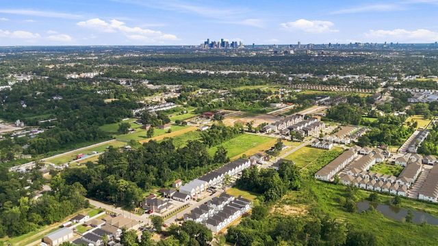 6055 Cebra Street, Houston, TX 77091