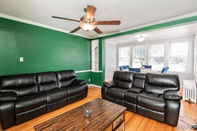 3666 Loughborough Avenue, St Louis, MO 63116