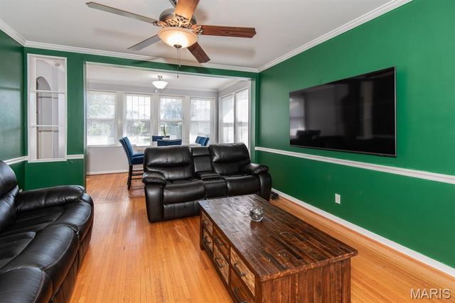 3666 Loughborough Avenue, St Louis, MO 63116
