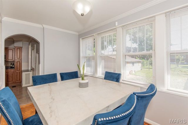 3666 Loughborough Avenue, St Louis, MO 63116