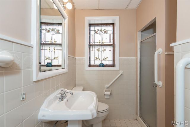 3666 Loughborough Avenue, St Louis, MO 63116