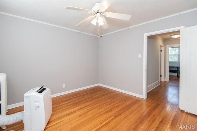 3666 Loughborough Avenue, St Louis, MO 63116