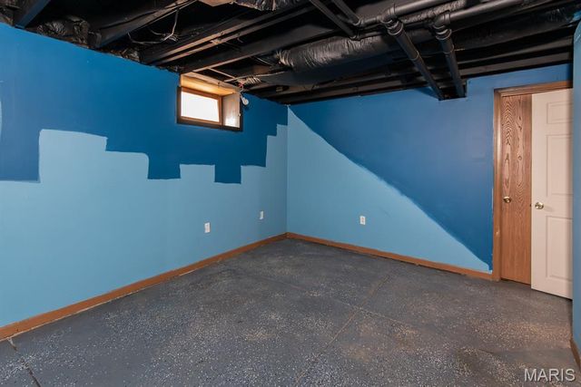 3666 Loughborough Avenue, St Louis, MO 63116