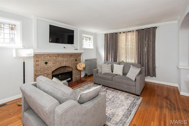 3666 Loughborough Avenue, St Louis, MO 63116
