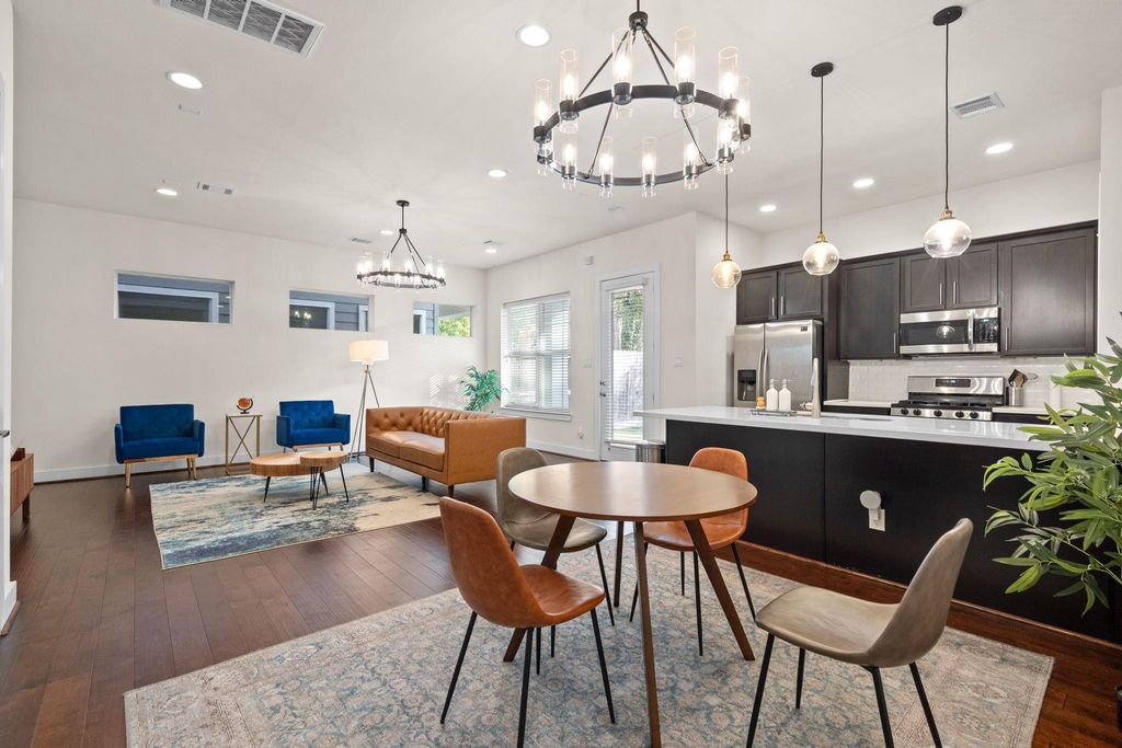 1840 Parana Drive, Houston, TX 77080