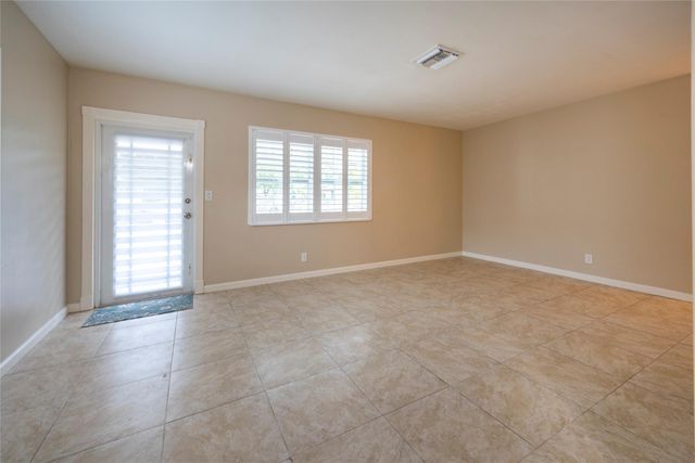 1225 NW 4th Ave, Fort Lauderdale, FL 33311