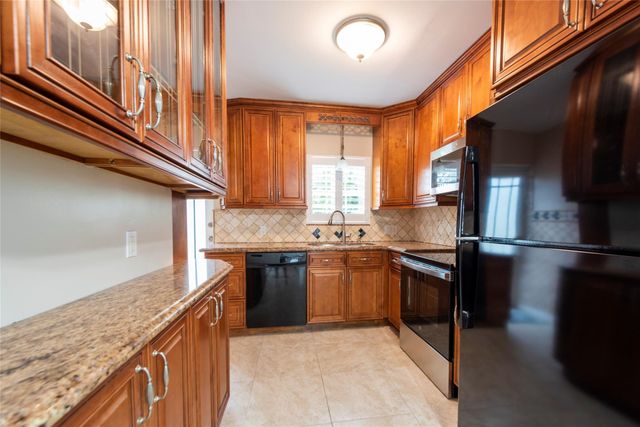 1225 NW 4th Ave, Fort Lauderdale, FL 33311