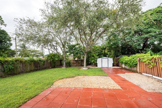 1225 NW 4th Ave, Fort Lauderdale, FL 33311