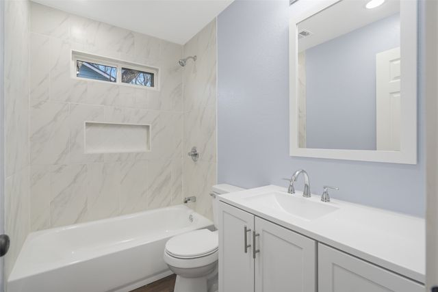 401 Miller Street, Bowie, TX 76230