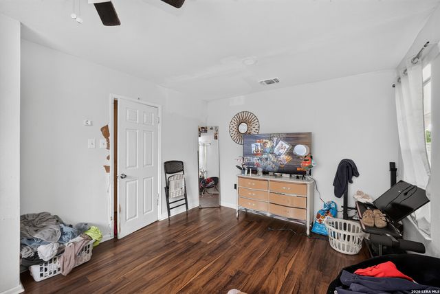 3202 Annarose, San Antonio, TX 78211