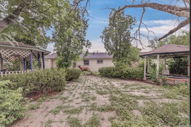 3202 Annarose, San Antonio, TX 78211