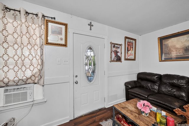 3202 Annarose, San Antonio, TX 78211