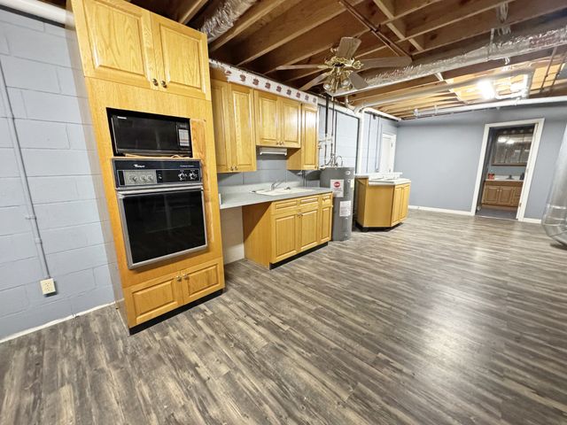 223 Twin Oaks Rd, Dover, TN 37058