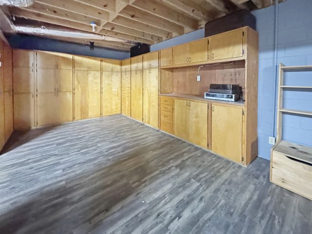 223 Twin Oaks Rd, Dover, TN 37058