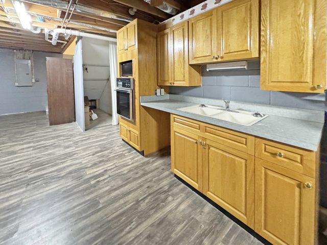 223 Twin Oaks Rd, Dover, TN 37058