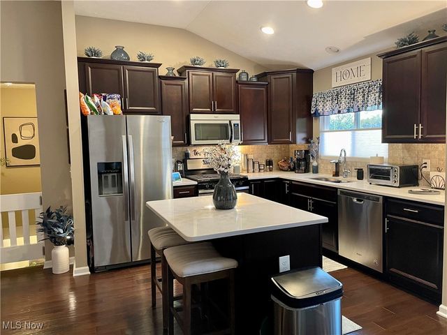 3997 Stonegate Drive, Medina, OH 44256