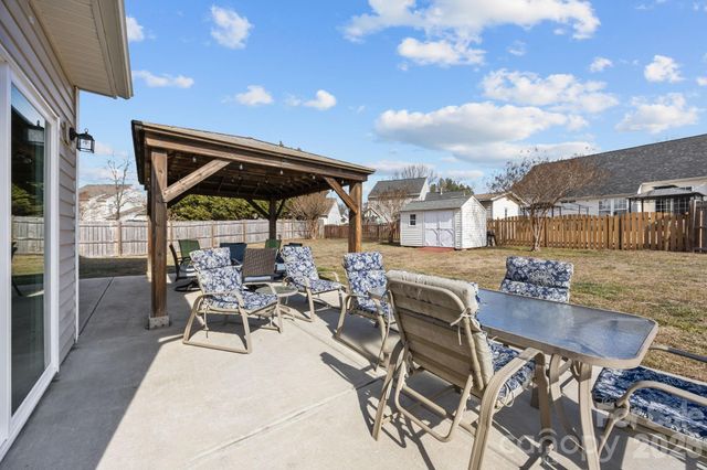 14219 Lynderwood Court, Charlotte, NC 28273