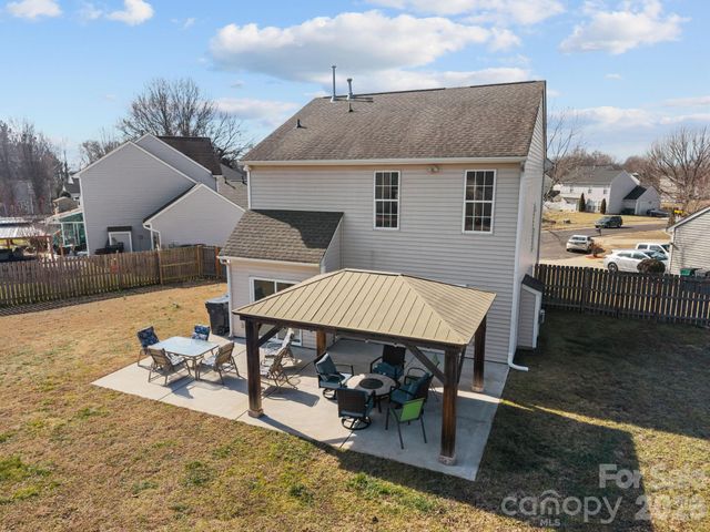 14219 Lynderwood Court, Charlotte, NC 28273