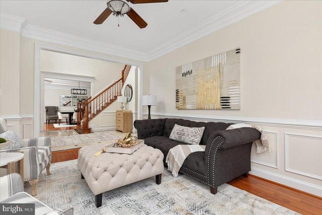 7808 WINTERBERRY PL, Bethesda, MD 20817