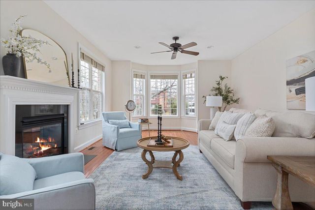 7808 WINTERBERRY PL, Bethesda, MD 20817