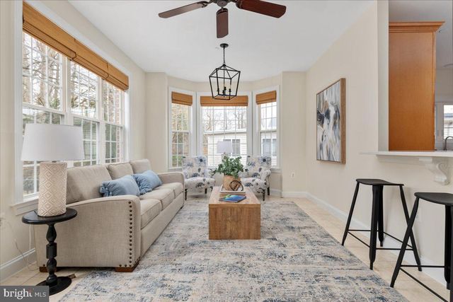 7808 WINTERBERRY PL, Bethesda, MD 20817