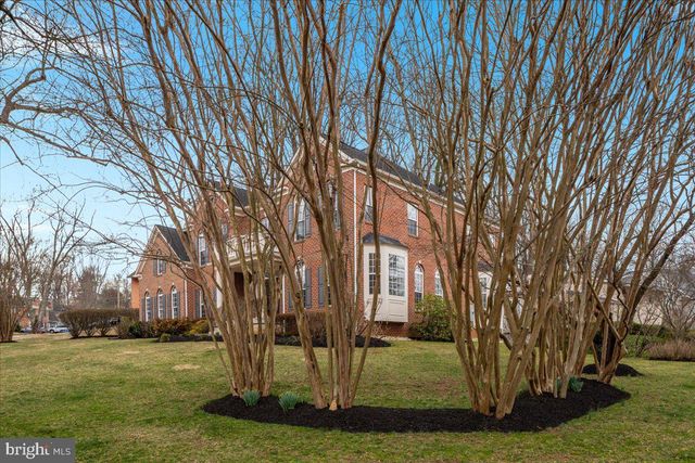 7808 WINTERBERRY PL, Bethesda, MD 20817